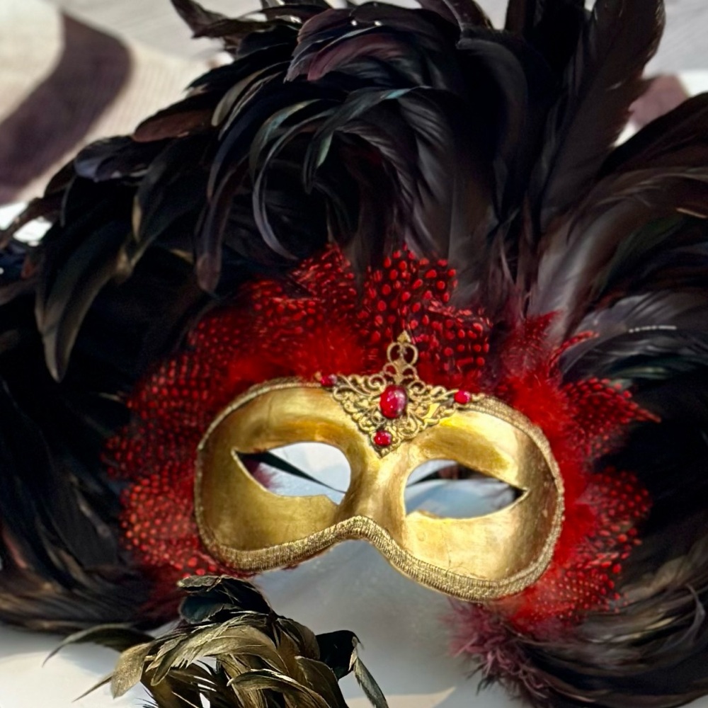 Mask for masquerade - Picture 2 of 2